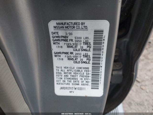 2001 INFINITI QX4 JNRDR07Y71W102011 Photo 8