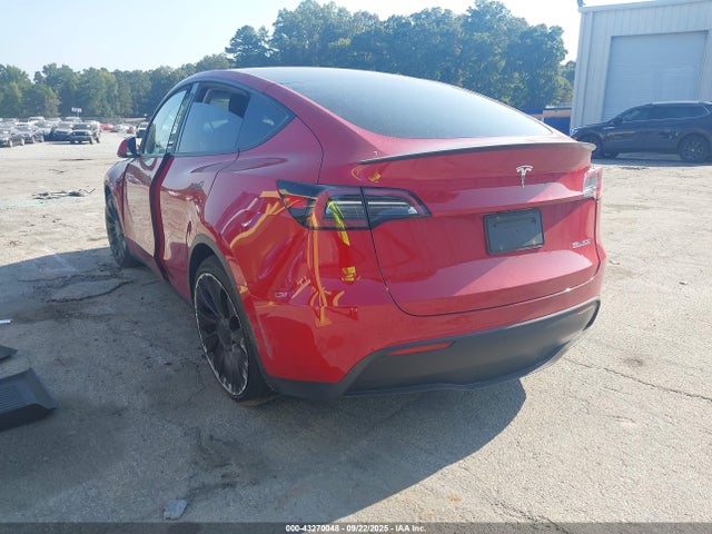 2022 TESLA MODEL Y 7SAYGDEF0NF365874 Photo 2