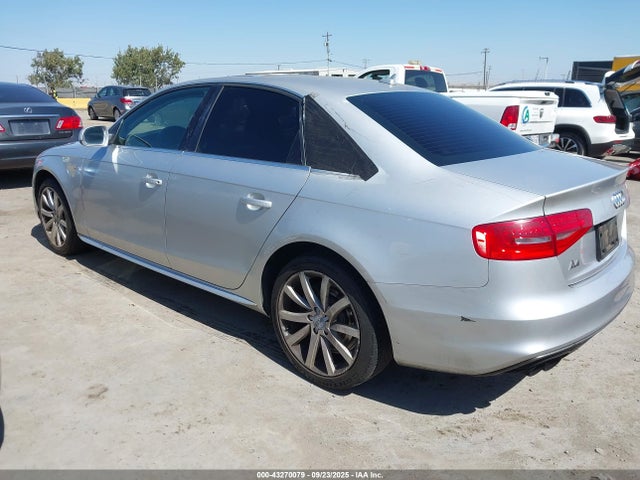 2014 AUDI A4 WAUAFAFL6EA077089 Photo 2