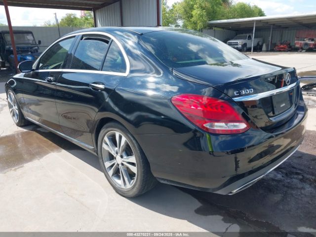 2016 MERCEDES-BENZ C 300 WDDWF4JB0GR143896 Photo 2
