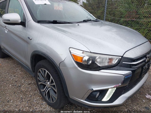 2018 MITSUBISHI OUTLANDER SPORT JA4AP3AW1JU014367 Photo 5