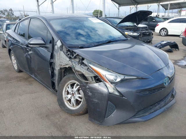 Toyota Prius Two 2016 JTDKBRFU9G3523740 Image 1