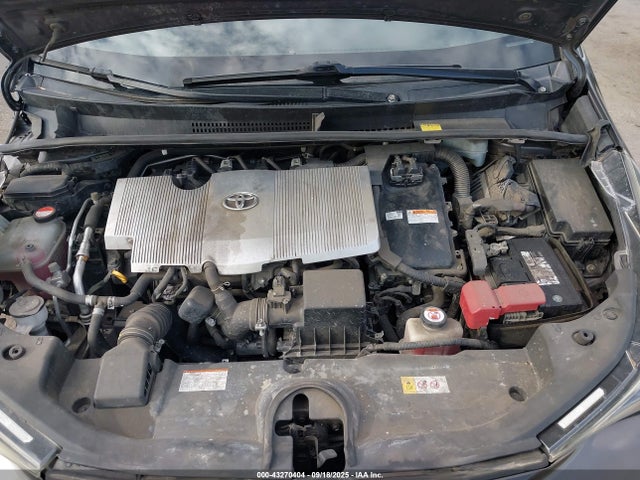 Toyota Prius Two 2016 JTDKBRFU9G3523740 Image 10