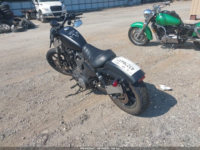 2021 HARLEY-DAVIDSON XL883 1HD4LE210MB407014 Photo 2