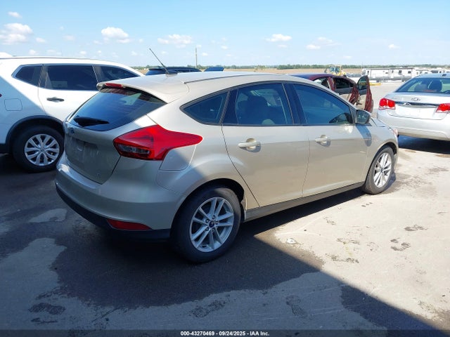 Ford 2.0l gdi 2018 1FADP3K23JL246575 Image 4