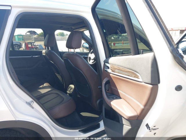 WBXHU7C31J5L06184 BMW X1