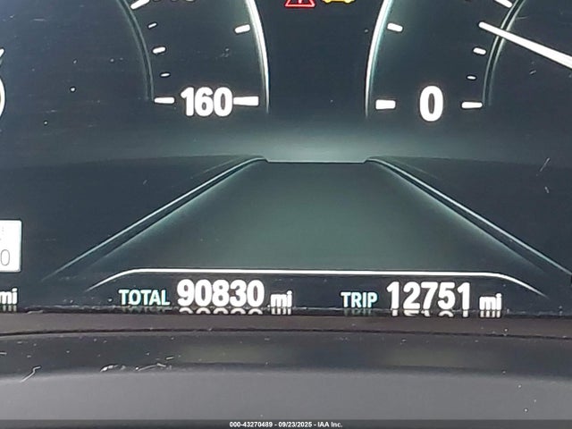 5UXTR9C55KLE15087 BMW X3