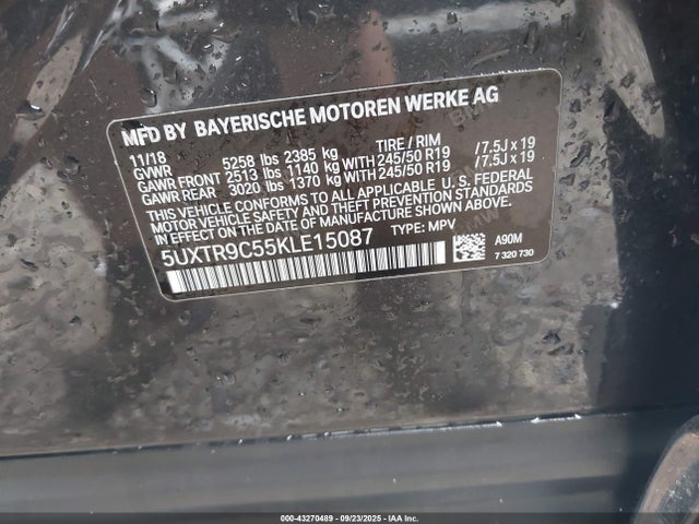 5UXTR9C55KLE15087 BMW X3