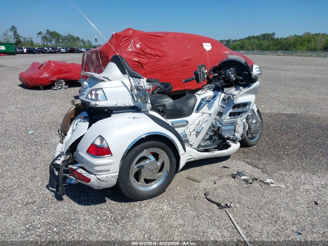 2008 HONDA GL1800 1HFSC47L78A703288 Photo 3