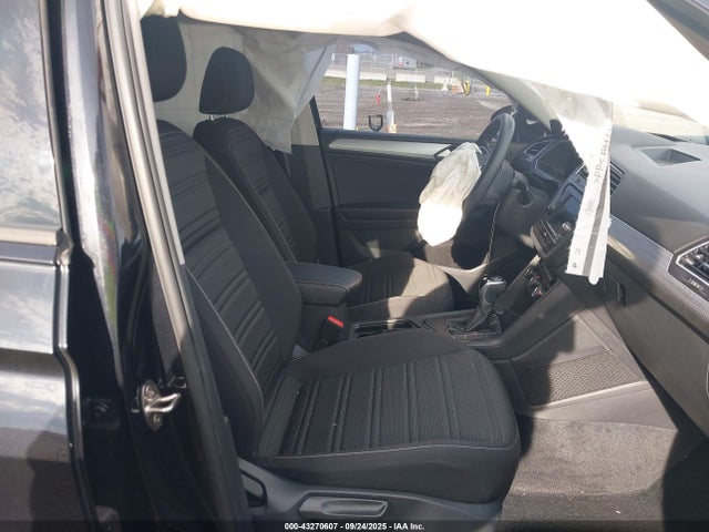 3VV1B7AX3NM020753 Volkswagen Tiguan