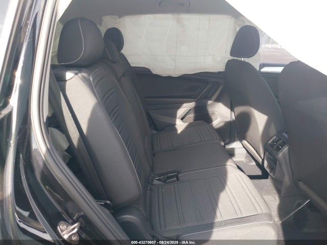 3VV1B7AX3NM020753 Volkswagen Tiguan