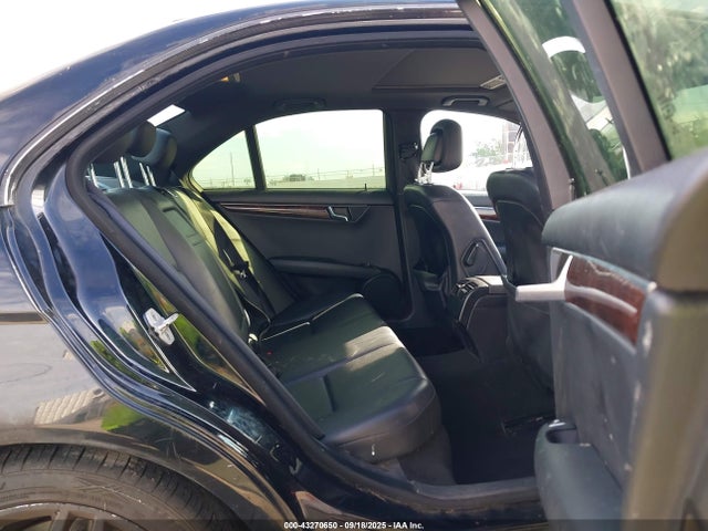 WDDGF4HB4ER325155 Mercedes-Benz 2014