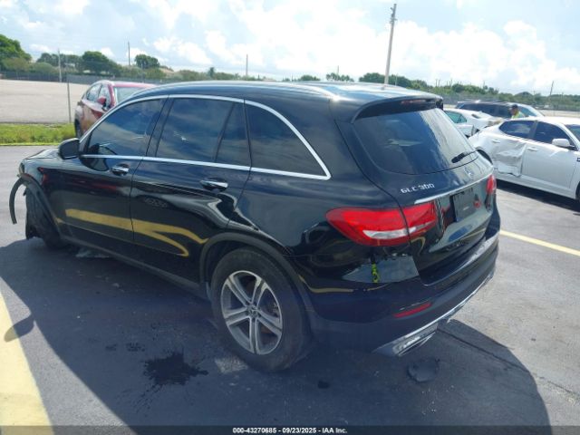2019 MERCEDES-BENZ GLC 300 WDC0G4JB0KV132937 Photo 2