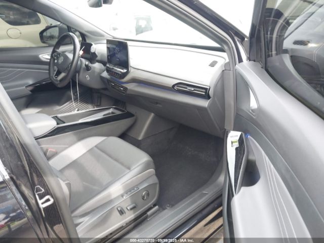 2023 VOLKSWAGEN ID.4 1V2VMPE8XPC040272 Photo 4