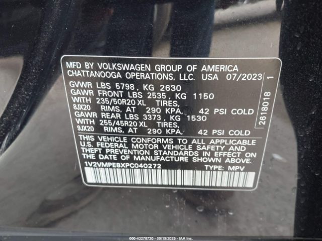 2023 VOLKSWAGEN ID.4 1V2VMPE8XPC040272 Photo 8