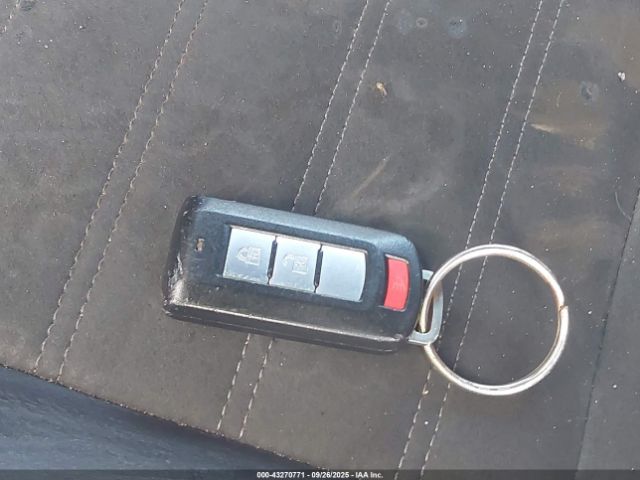 2020 MITSUBISHI OUTLANDER JA4AZ3A36LZ032045 Photo 10