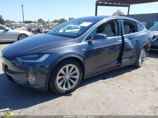 2018 TESLA MODEL X 5YJXCBE27JF129657 Photo 1