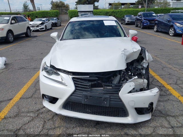 JTHBA1D25G5017542 Lexus 8ar-fts