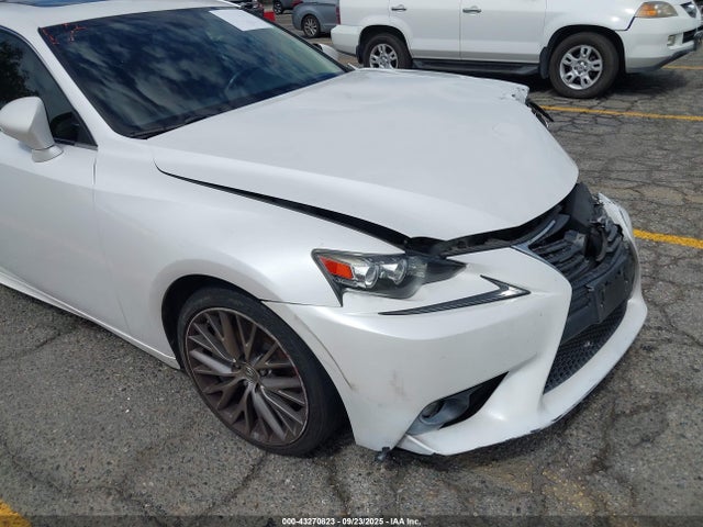 JTHBA1D25G5017542 Lexus 8ar-fts