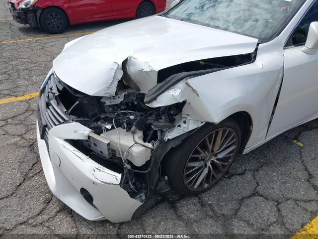 JTHBA1D25G5017542 Lexus 8ar-fts