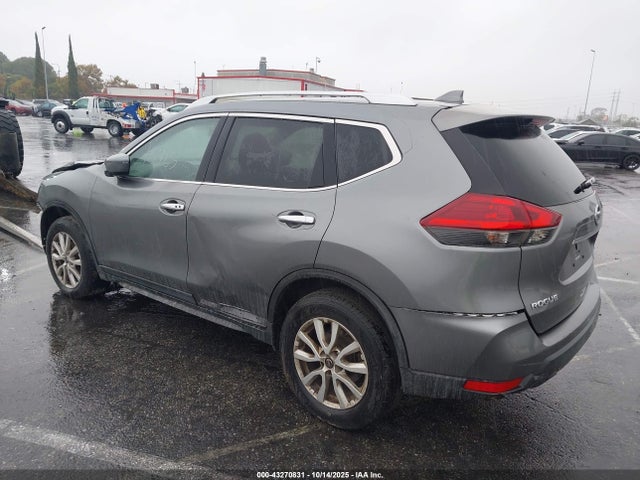 Nissan Rogue 2018 KNMAT2MT1JP517490 Image 3