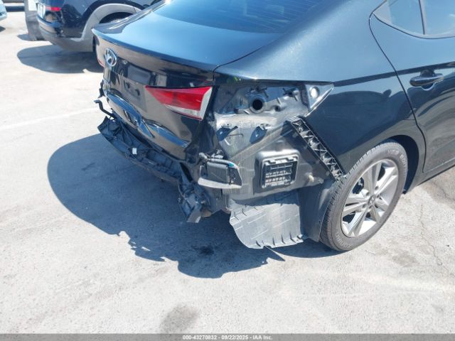 2017 HYUNDAI ELANTRA 5NPD84LF2HH180792 Photo 5