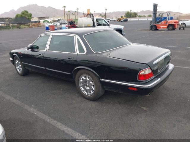 1999 JAGUAR XJ8 SAJHD6046XC866745 Photo 2