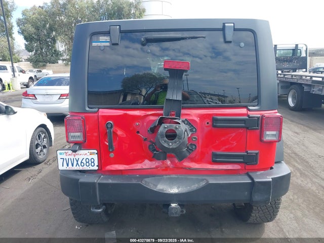1C4HJWDG5EL174677 Jeep 2014