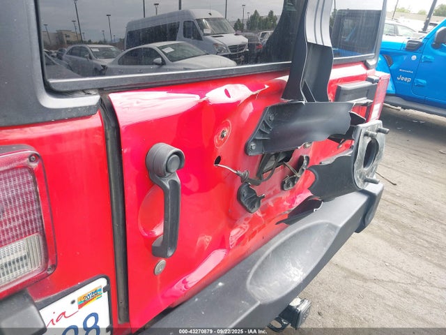 1C4HJWDG5EL174677 Jeep 2014