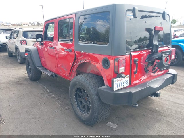 1C4HJWDG5EL174677 Jeep 2014