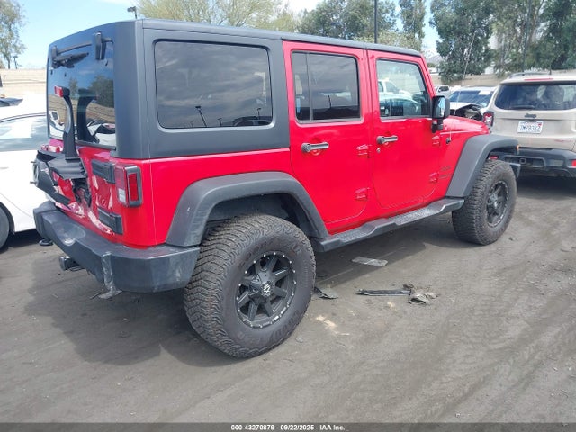 1C4HJWDG5EL174677 Jeep 2014