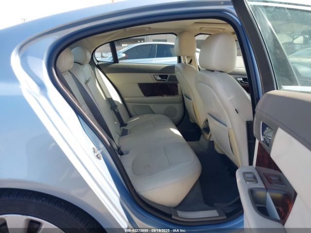 2009 JAGUAR XF SAJWA06B89HR03903 Photo 7