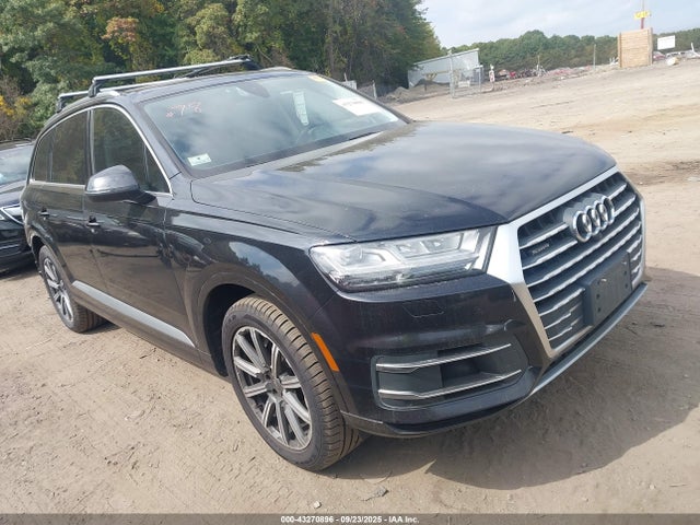 2017 AUDI Q7 WA1VAAF73HD026751 Photo 0