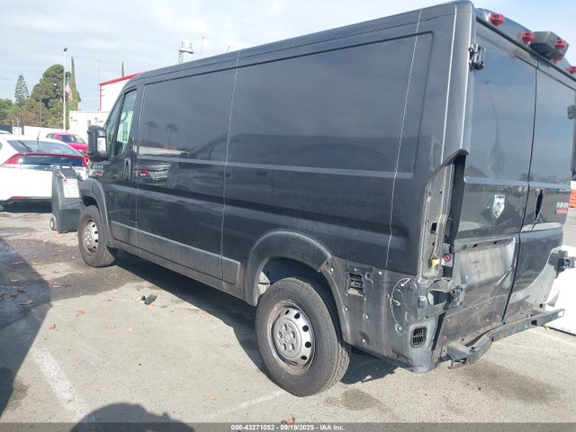 RAM 2019 2019 3C6TRVAG8KE507239 Image 3