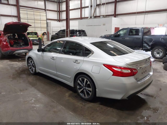 1N4AL3APXGC207163 Nissan 2016