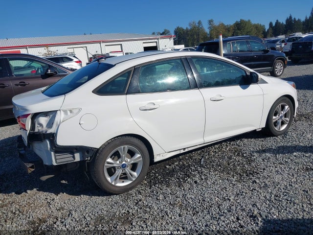 1FADP3F26EL322158 Ford FOCUS SE
