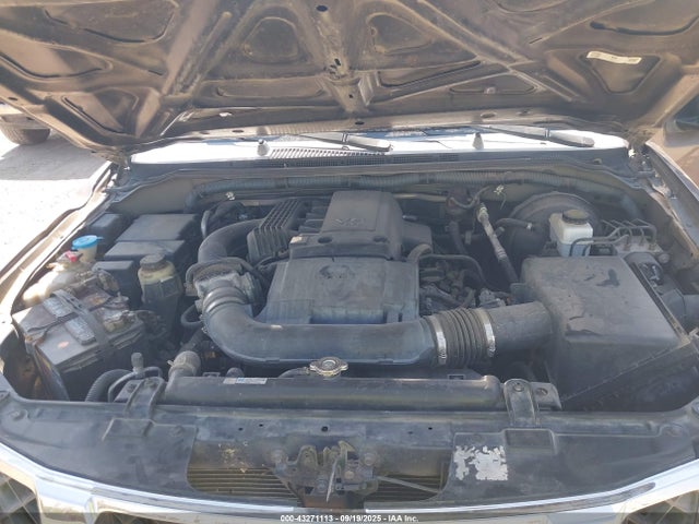 43271113 :رقم المزاد ، 5N1AR18U68C648374 vin ، 2008 Nissan Pathfinder Se مزاد بيع
