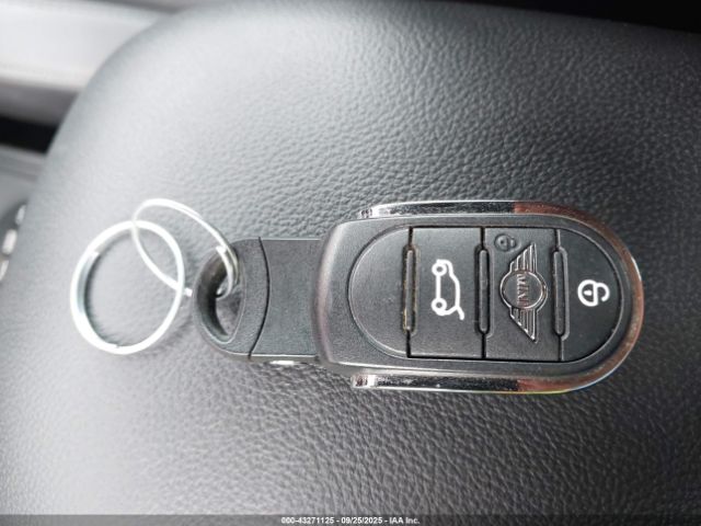 2019 MINI COUNTRYMAN WMZYT5C57K3G92700 Photo 10