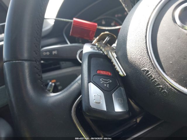 2019 AUDI A4 WAUGMAF47KN017044 Photo 10