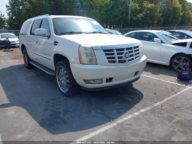 2007 CADILLAC ESCALADE ESV 1GYFK66897R253029 Photo 0