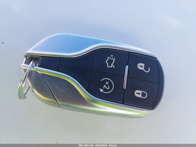 Maserati Ghibli S Q4 2014 ZAM57RTA8E1097763 Image 11