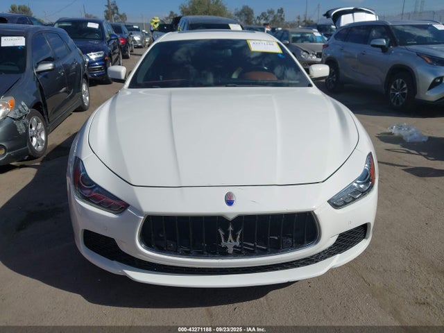 Maserati Ghibli S Q4 2014 ZAM57RTA8E1097763 Image 13