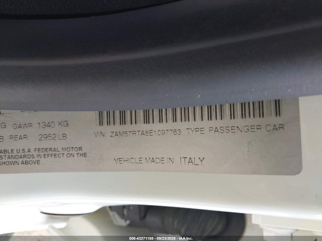 Maserati Ghibli S Q4 2014 ZAM57RTA8E1097763 Image 9