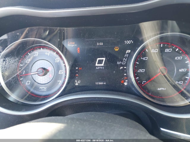 2C3CDXHG8FH827197 Dodge 2015