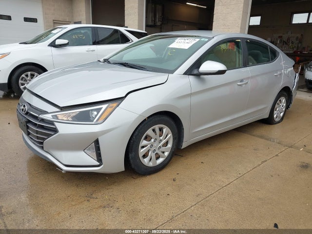 2019 HYUNDAI ELANTRA 5NPD74LF3KH495935 Photo 1