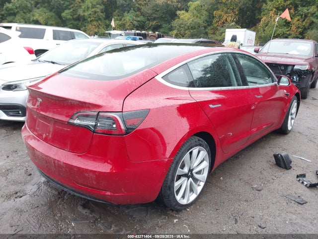 2018 TESLA MODEL 3 5YJ3E1EBXJF091716 Photo 3