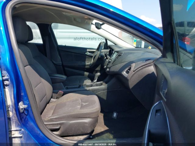 2017 CHEVROLET CRUZE 3G1BE6SM7HS576873 Photo 4