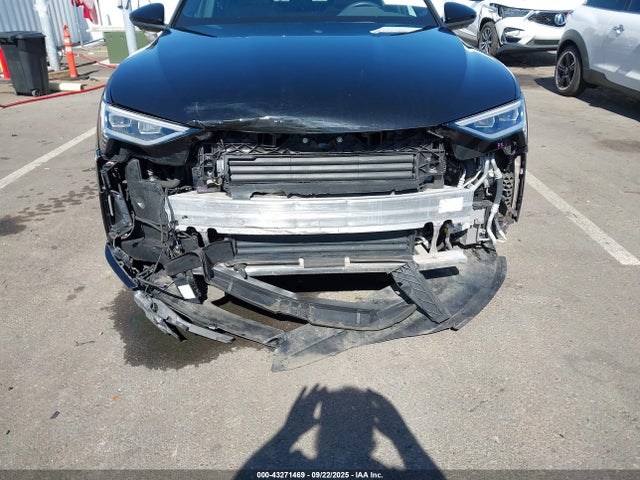 2019 AUDI E-TRON WA1LAAGEXKB021974 Photo 5