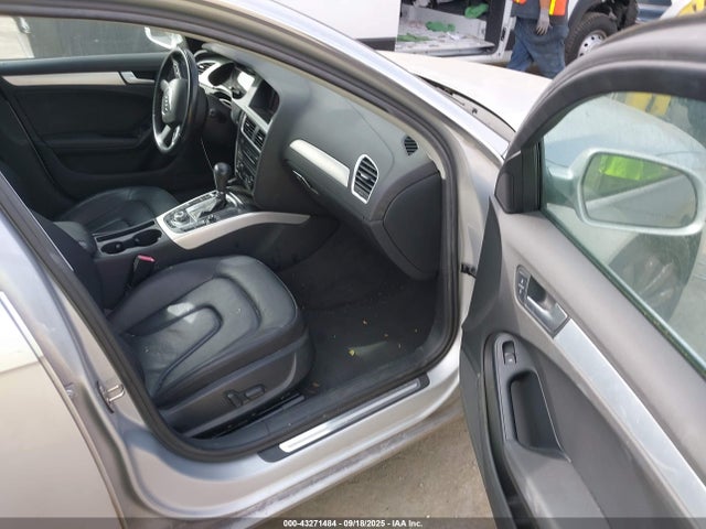 2010 AUDI A4 WAUEFAFL9AN061313 Photo 4
