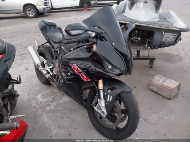 2022 BMW S 1000 WB10E2306N6F78875
